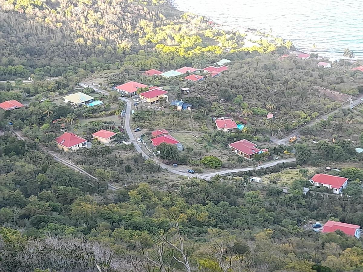Ti Kaz Anoli Vue Epoustouflante Sur La Baie Terre-de-Bas Exterior foto