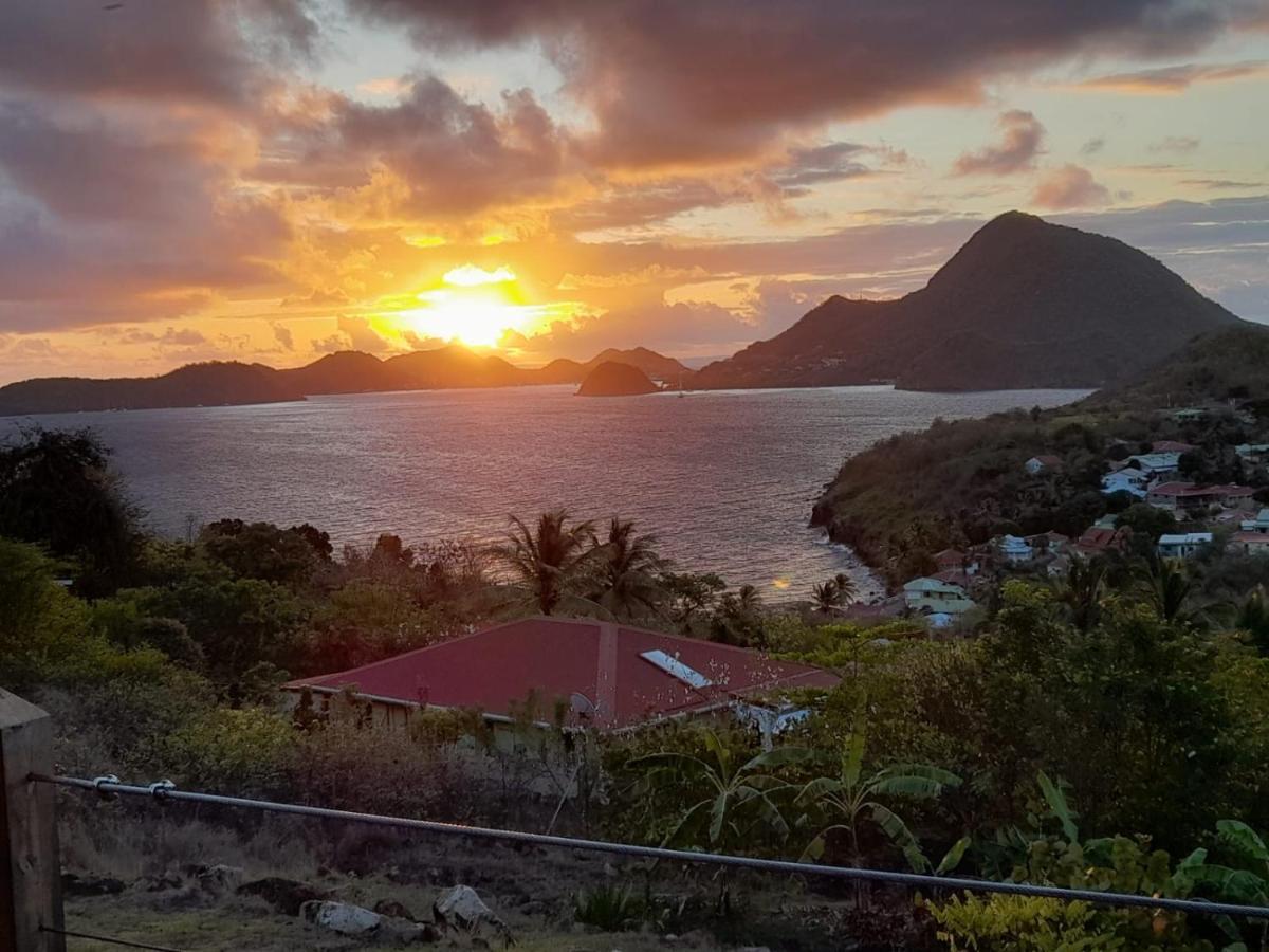 Ti Kaz Anoli Vue Epoustouflante Sur La Baie Terre-de-Bas Exterior foto
